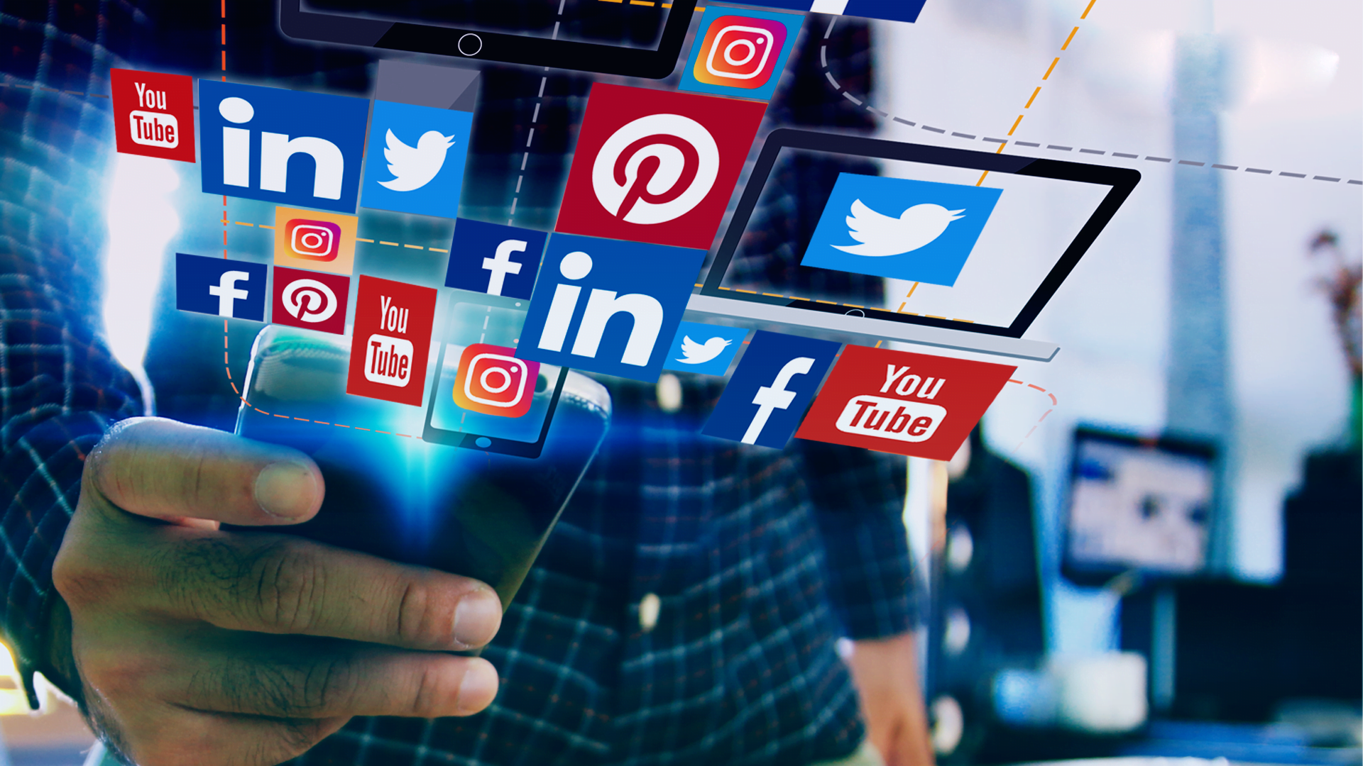 Signs You Need a Professional Social Media Agency in Delhi